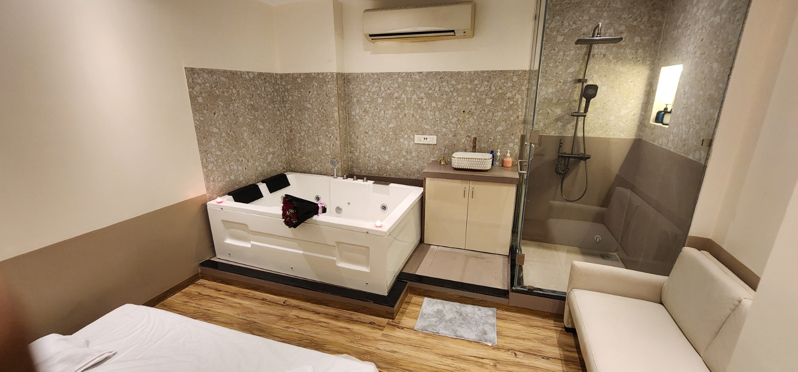 WhatsApp Image 2025-05-03 at 2.04.32 PM.jpeg